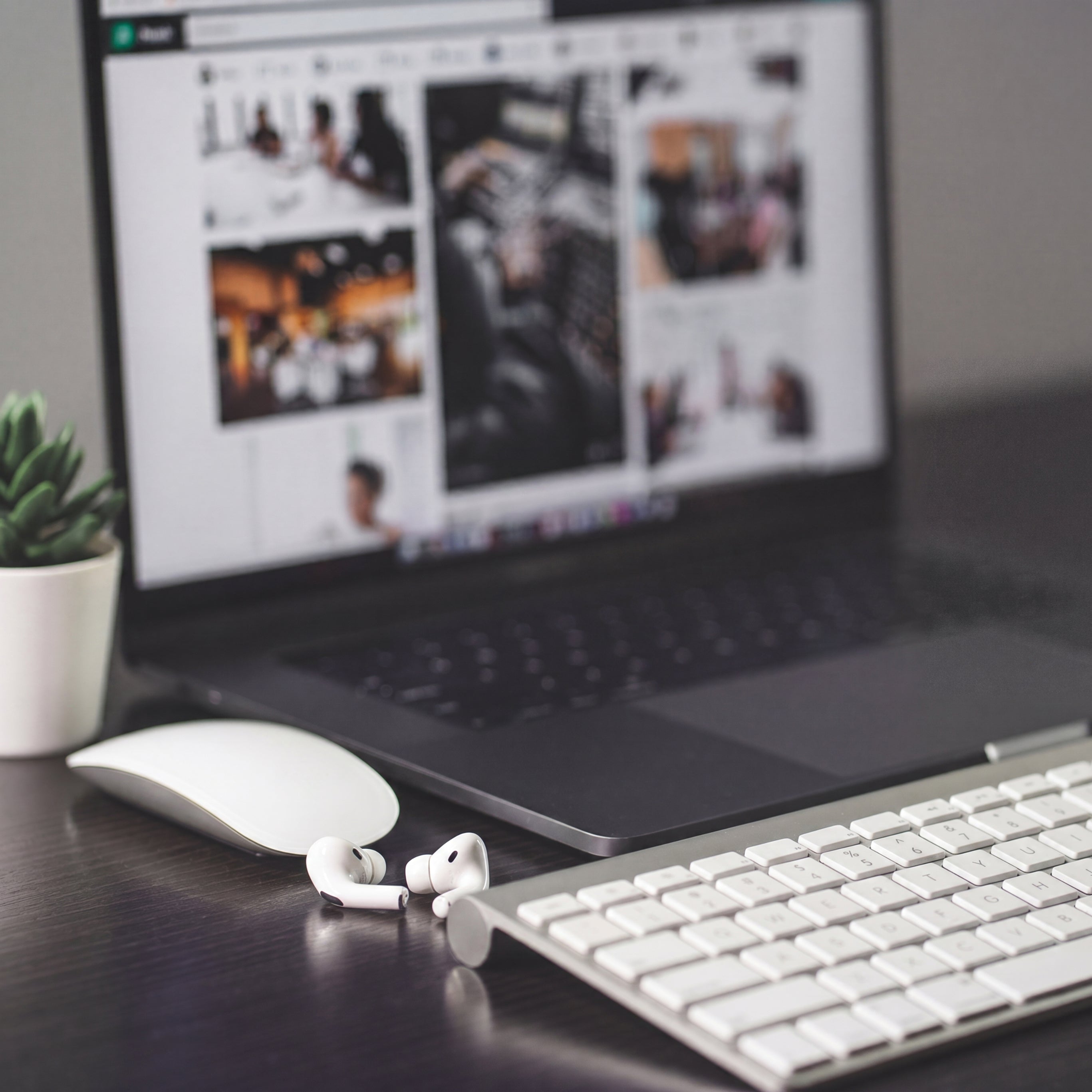 Accessoires pour ordinateur portable et bureau
